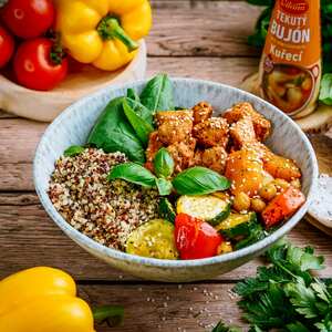 Recept: Kurací bowl s grilovanou zeleninou